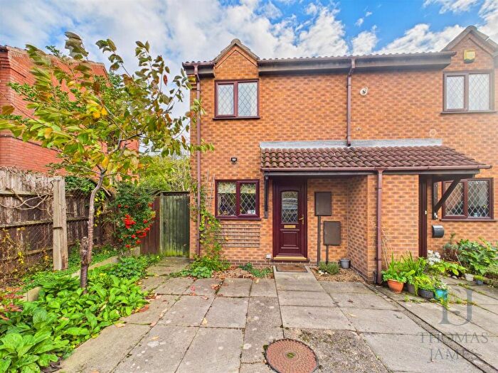 2 Bedroom End Of Terrace House For Sale In Sheepfold Lane, Ruddington, NG11
