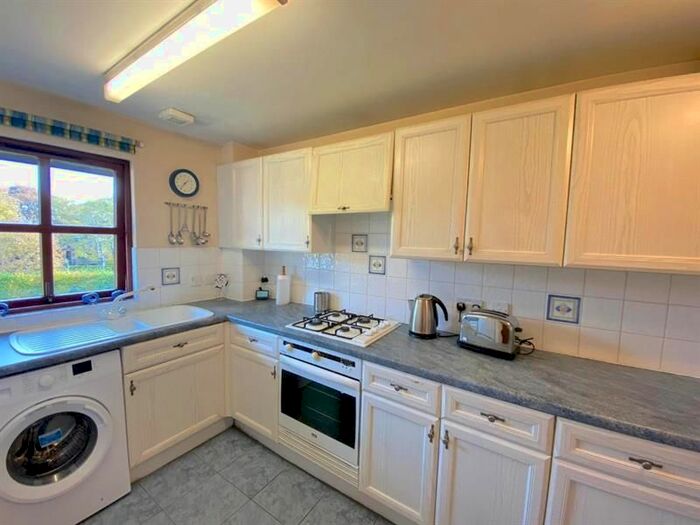 1 Bedroom Flat To Rent In North Werber Place, Edinburgh, EH4