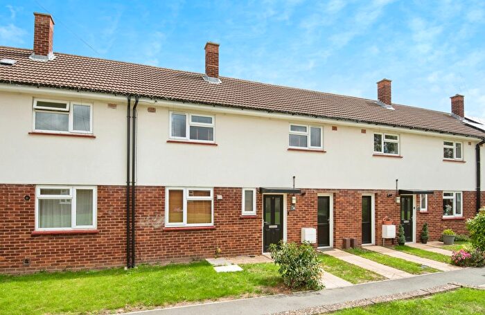 3 Bedroom Terraced House For Sale In Franks Close, Henlow, Bedfordshire, SG16