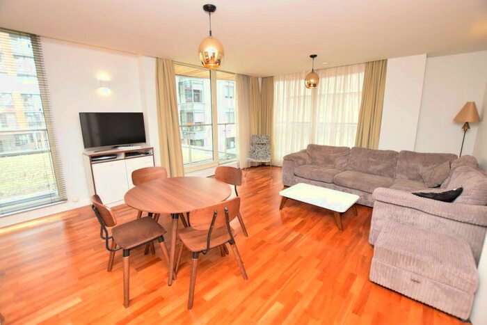 2 Bedroom Flat To Rent In Leftbank, Leftbank, Spinningfields, Manchester, M3