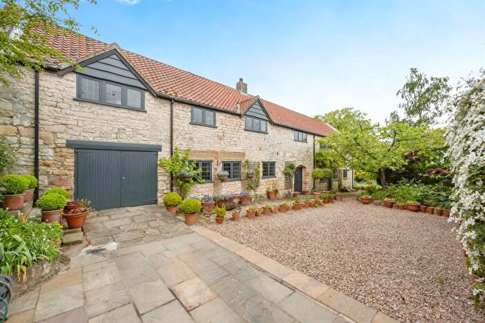 4 Bedroom Barn Conversion For Sale In Rectory Gardens, Old Edlington, Doncaster, DN12