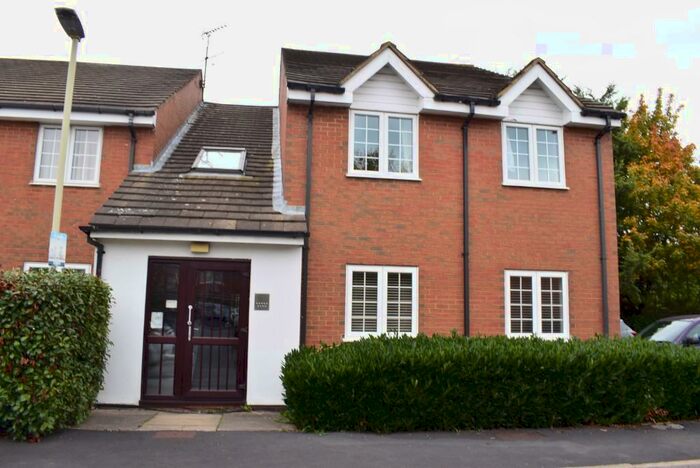 1 Bedroom Flat To Rent In Ryder Close, Hertford, Hertfordshire, SG13