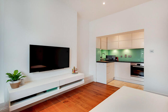 1 Bedroom Apartment To Rent In Merchant House, Goulston Street, London, E1