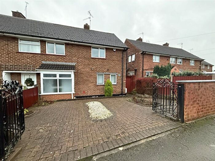 Property To Rent In Alder Way, Shirebrook, Mansfield, NG20