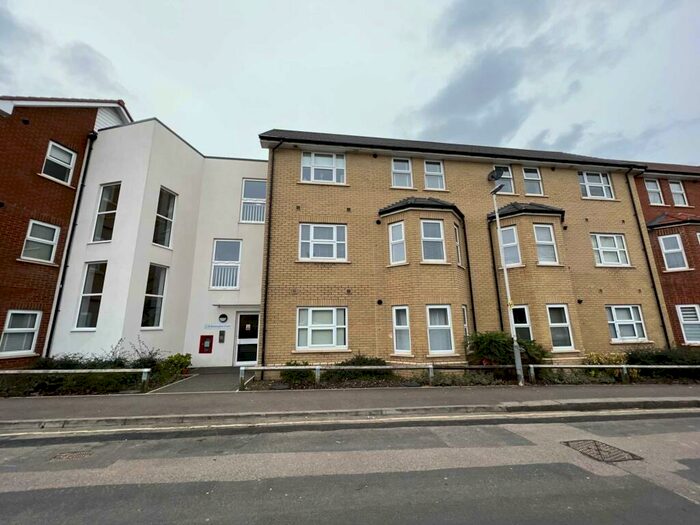 1 Bedroom Apartment To Rent In South Road, Luton, LU1