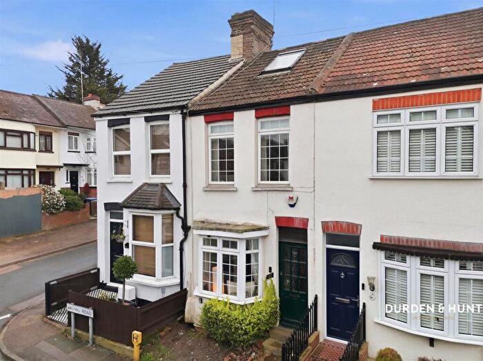 2 Bedroom Terraced House For Sale In Brunel Road, Woodford, IG8