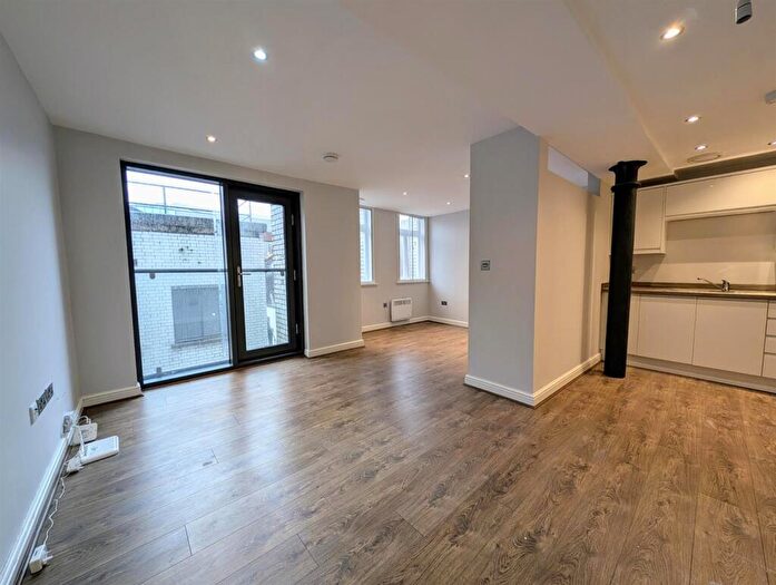 Studio To Rent In Princes Buildings, Dale Street, L2