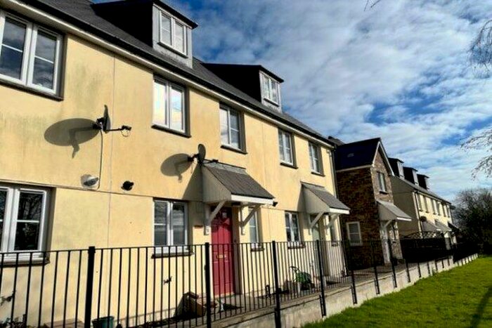 3 Bedroom Property To Rent In Tregoning Drive, St. Austell, PL25