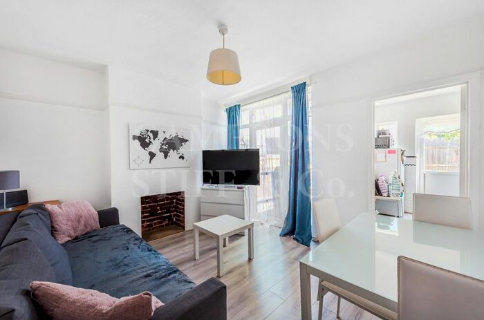 1 Bedroom Flat To Rent In Westview Close, London, NW10