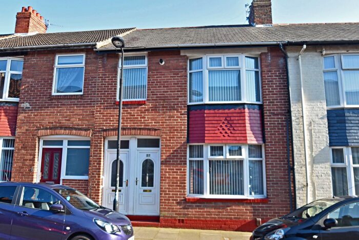 3 Bedroom Flat To Rent In Morpeth Terrace, North Shields, North Tyneside, NE29