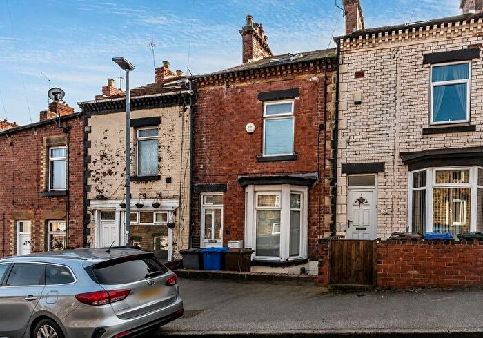 4 Bedroom Terraced House For Sale In Commercial Street, Barnsley, South Yorkshire, S70