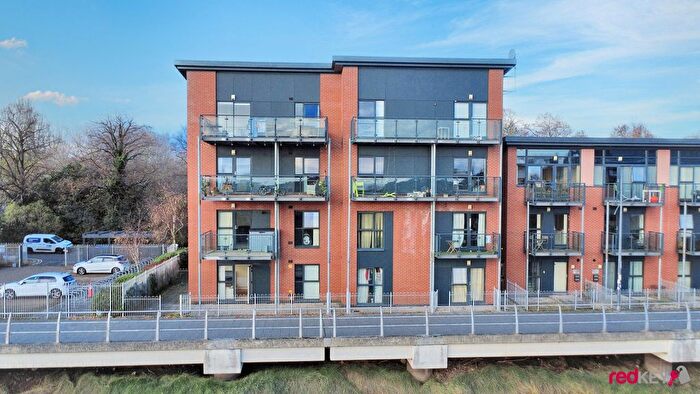 2 Bedroom Flat To Rent In Rodney Road, Newport, NP19