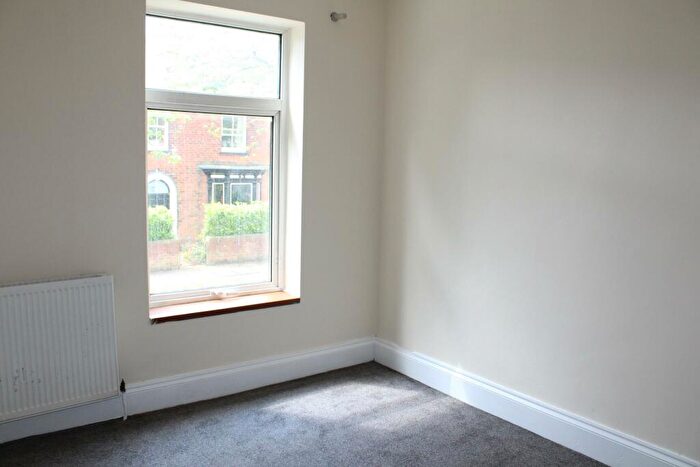 2 Bedroom Terraced House For Sale In Albert Street, Brigg, DN20