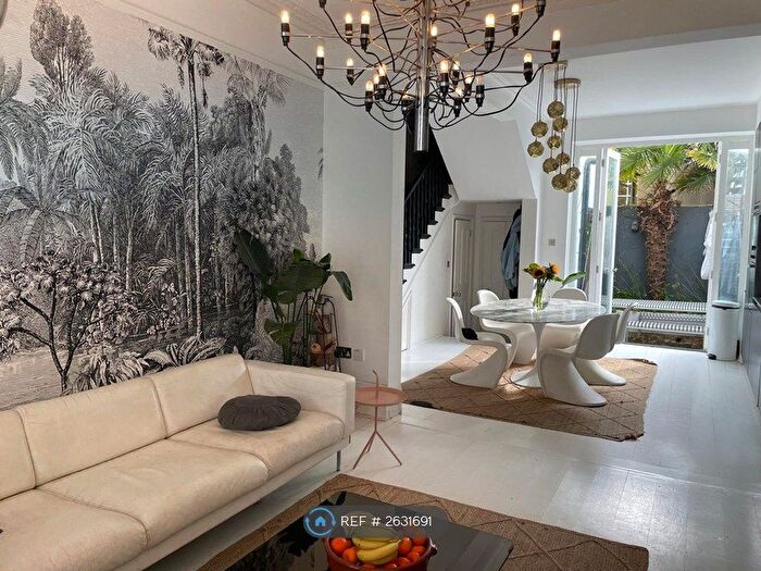 5 Bedroom Terraced House To Rent In Norfolk Road, Brighton, BN1