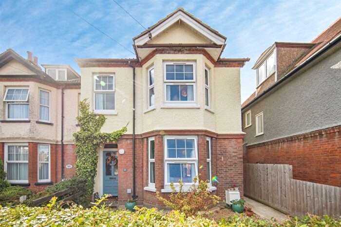 4 Bedroom Semi Detached House For Sale In Fronks Road, Harwich, CO12