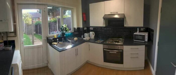 1 Bedroom Property To Rent In Keswick Close, Ilkeston, DE7