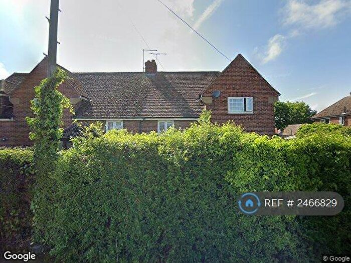 3 Bedroom Semi-Detached House To Rent In West House Estate, Southminster, CM0