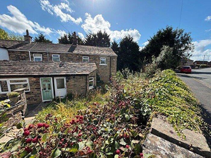 2 Bedroom End Of Terrace House To Rent In Bankfield Lane, Kirkheaton, Huddersfield, HD5