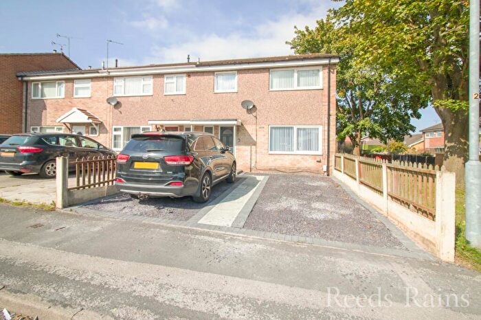 4 Bedroom End Of Terrace House For Sale In Dover Drive, Ellesmere Port, Cheshire, CH65