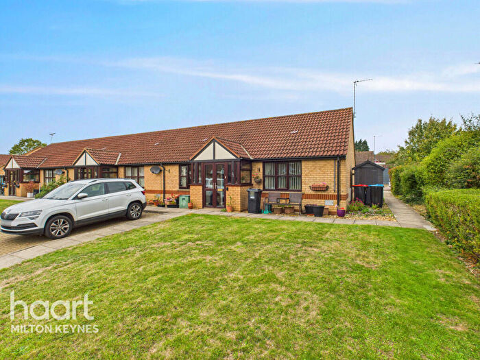 2 Bedroom Bungalow For Sale In Epsom Grove, Milton Keynes, MK3