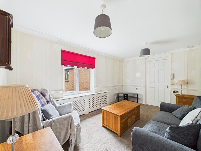 2 Bedroom Apartment For Sale In Stonyhurst Court, Shelton Lock, DE24