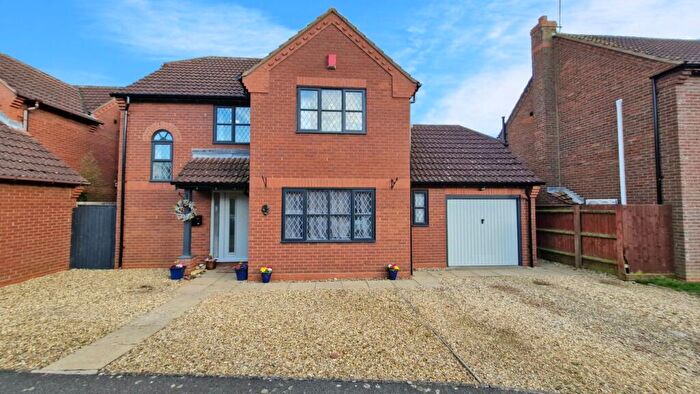 3 Bedroom Detached House For Sale In Aquila Way, Langtoft, Market Deeping, PE6