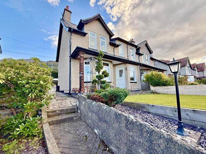 3 Bedroom Semi-Detached House For Sale In Esplanade, Penmaenmawr, LL34