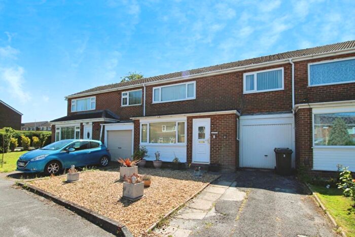 3 Bedroom Terraced House To Rent In Parkland Avenue, Morley, Leeds, West Yorkshire, LS27