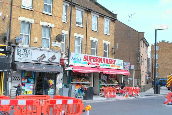 2 Bedroom Flat To Rent In Homerton High Street, London, E9