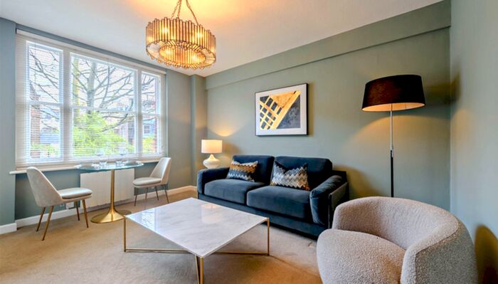 1 Bedroom Flat To Rent In Hill Street, Mayfair, London W1J