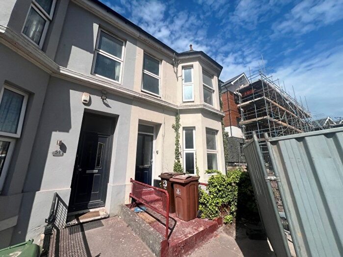 4 Bedroom End Terrace House For Sale In Prince Maurice Road, Plymouth, Devon, PL4