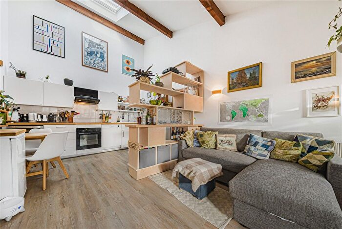 1 Bedroom Flat For Sale In Foxwell Street, London, SE4