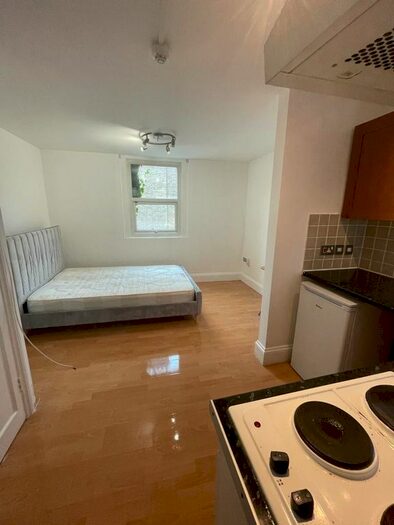 Studio To Rent In Buckley Road, London, NW6
