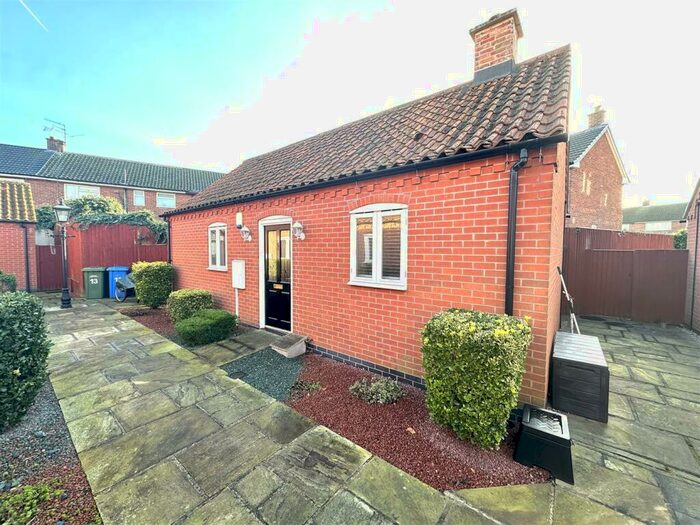 1 Bedroom Detached Bungalow To Rent In The Brambles, Retford, DN22