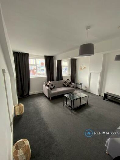 2 Bedroom Flat To Rent In Argyle Square, Sunderland, SR2