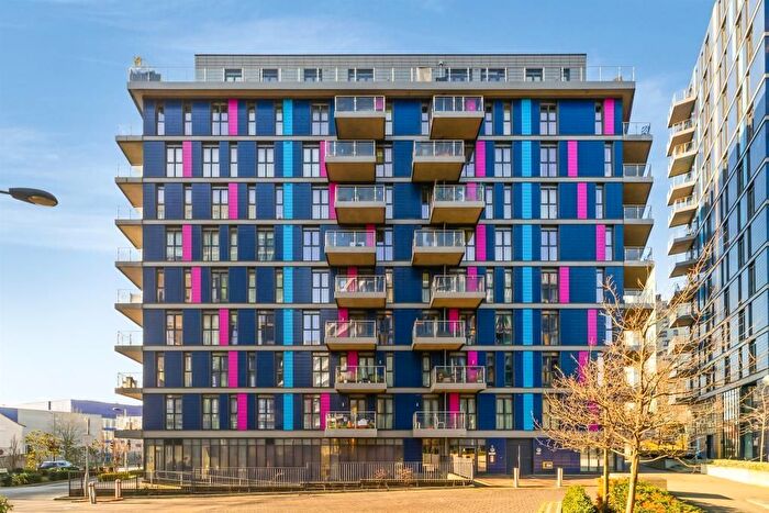 1 Bedroom Flat For Sale In Cosgrove House, Hatton Road, Wembley, Middlesex, HA0