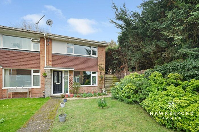 2 Bedroom End Of Terrace House For Sale In Beaconsfield Road, Sittingbourne, ME10