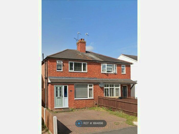 3 Bedroom Semi-Detached House To Rent In Charter Road, Rugby, CV22