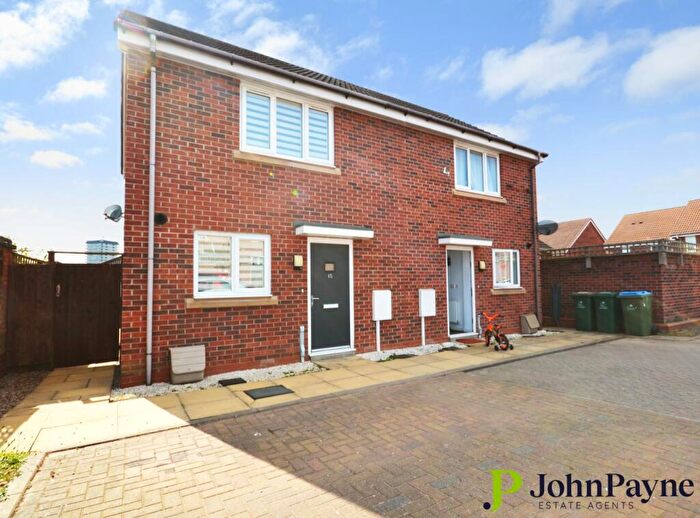 2 Bedroom Semi-Detached House To Rent In Hillmorton Road, Spirit Quarters, Coventry, West Midlands, CV2