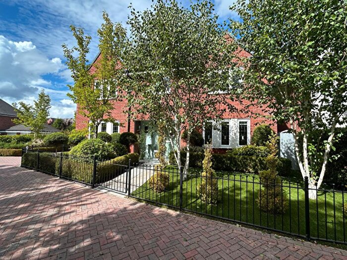 5 Bedroom Detached House For Sale In Blackberry Gardens, Goostrey, CW4