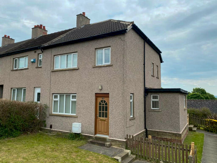 3 Bedroom Terraced House To Rent In Sheepridge Grove, Huddersfield, West Yorkshire, HD2