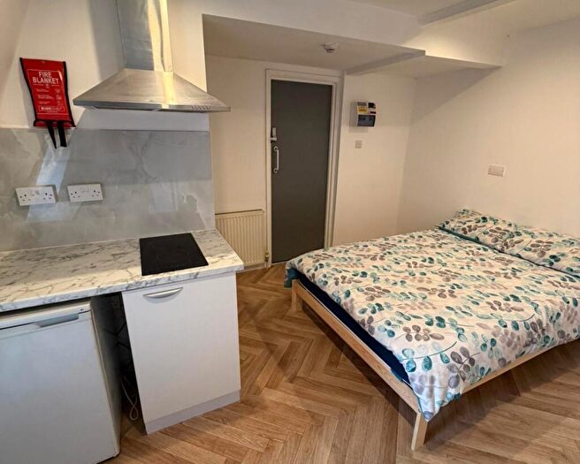 1 Bedroom House To Rent In Mansfield Road, Nottingham, NG1