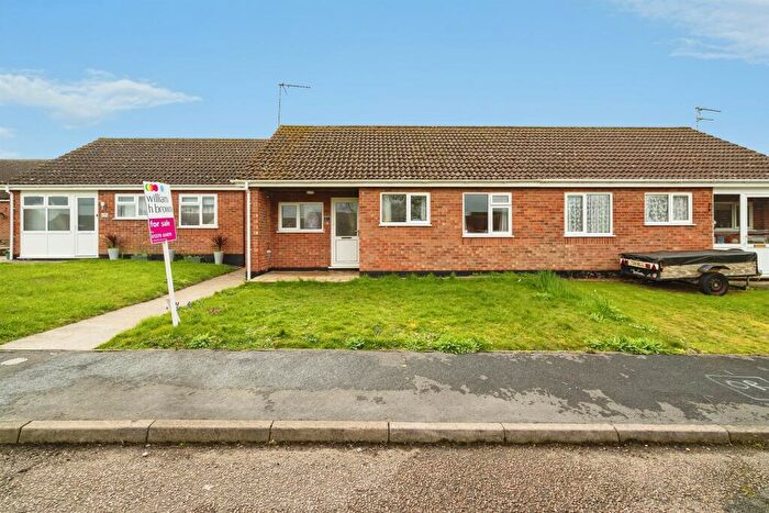 2 Bedroom Semi-Detached Bungalow For Sale In Church View, Harleston, IP20