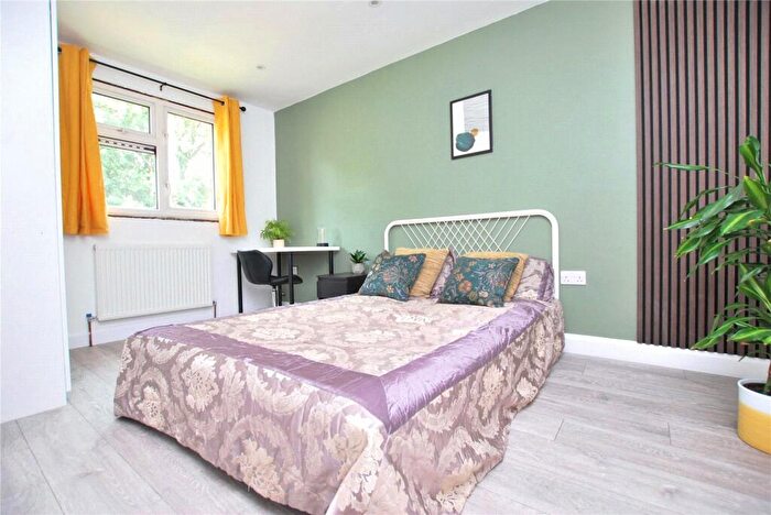 1 Bedroom House Of Multiple Occupation To Rent In Park Barn Drive, Guildford, Surrey, GU2