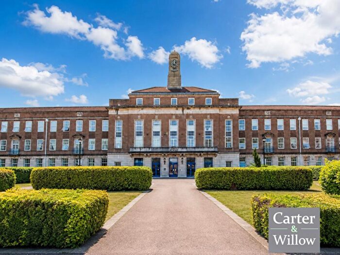 2 Bedroom Flat For Sale In Academy Court, Longbridge Road, Barking, RM8