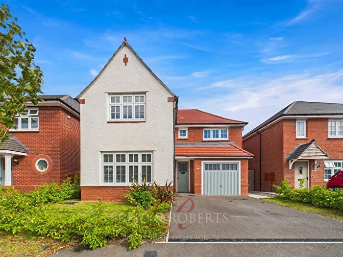 4 Bedroom Detached House For Sale In Ffordd Glynne, Penymynydd, CH4