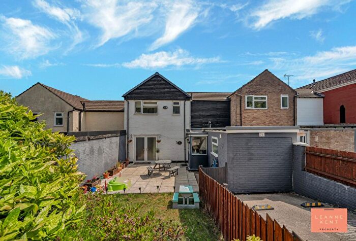 3 Bedroom Terraced House For Sale In Lewis Drive, Caerphilly, CF83