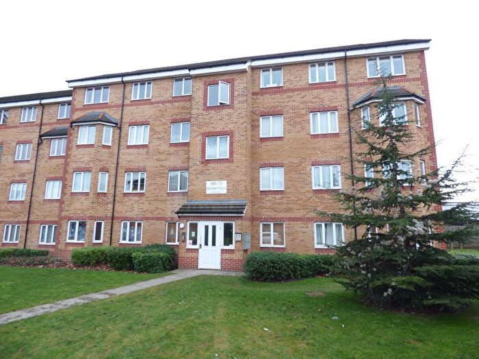 2 Bedroom Apartment To Rent In Orchid Close, Sundon Park, Luton, LU3