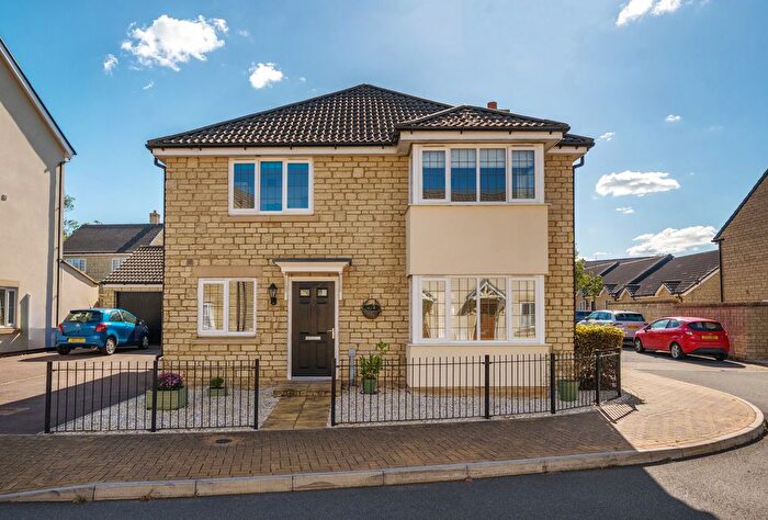 4 Bedroom Detached House For Sale In Hidcote Road, Brockworth, Gloucester, Gloucestershire, GL3