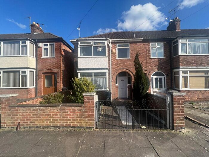 3 Bedroom End Of Terrace House To Rent In Shropshire Road, Leicester, LE2